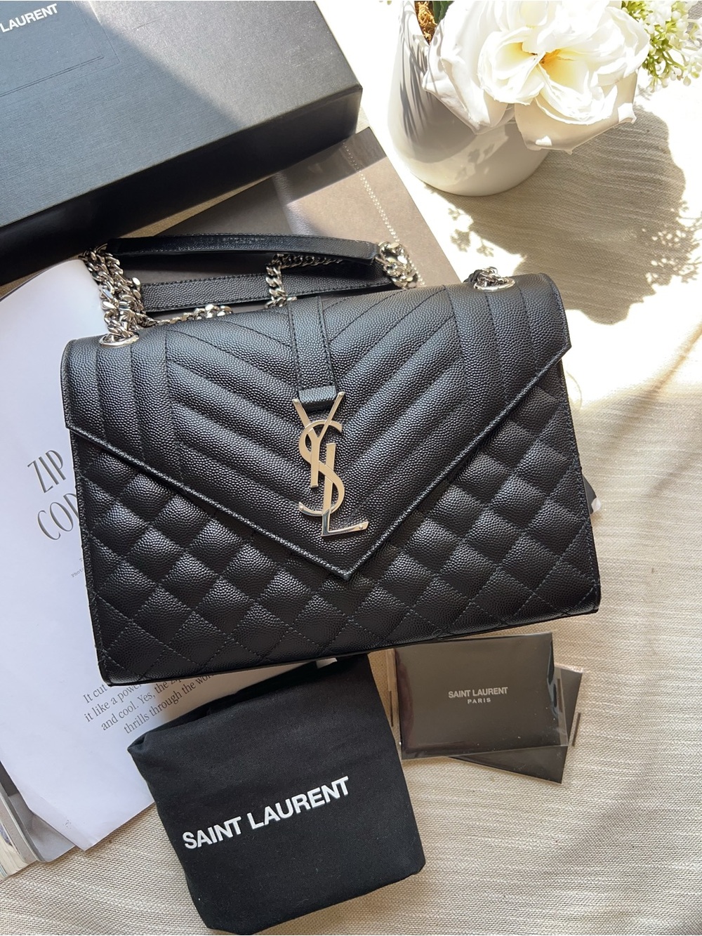 SAINT LAURENT ENVELOPE MEDIUM IN QUILTED GRAIN BAG